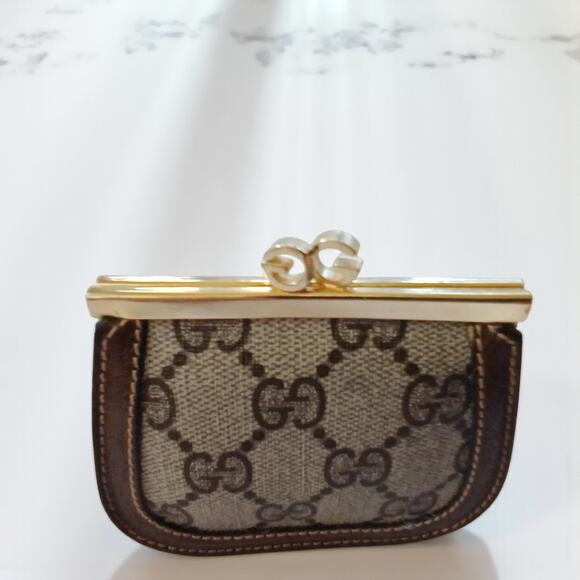 Authentic Gucci Vintage GG Monogram Kisslock Double Coin Purse MSRP $799 - Picture 11 of 12